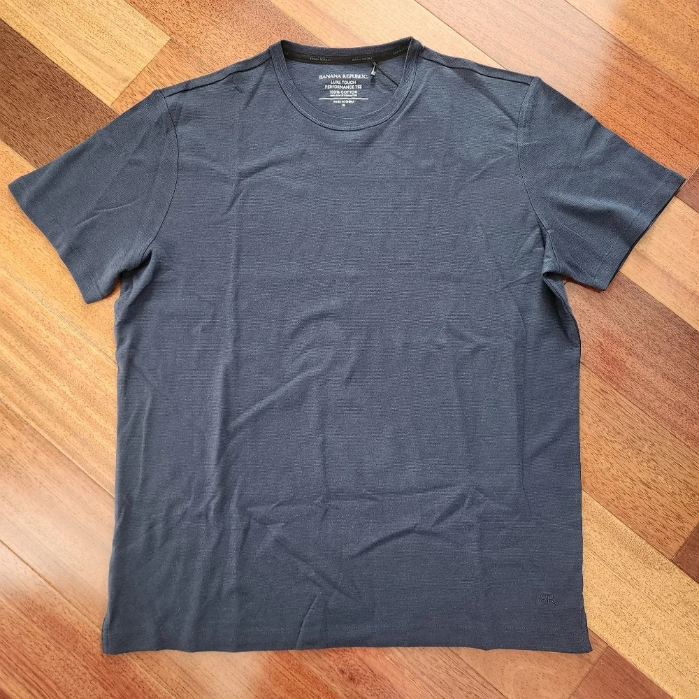 Banana Republic Men's Luxe Touch Performance T-Shirt -BLUE -XL **NEW
